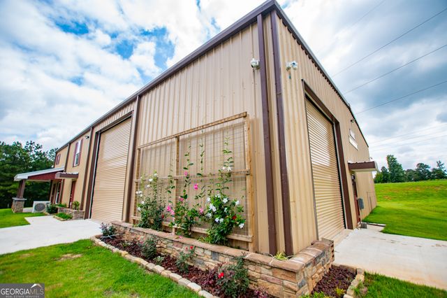 2070 Lovvorn Road, Carrollton, GA 30117