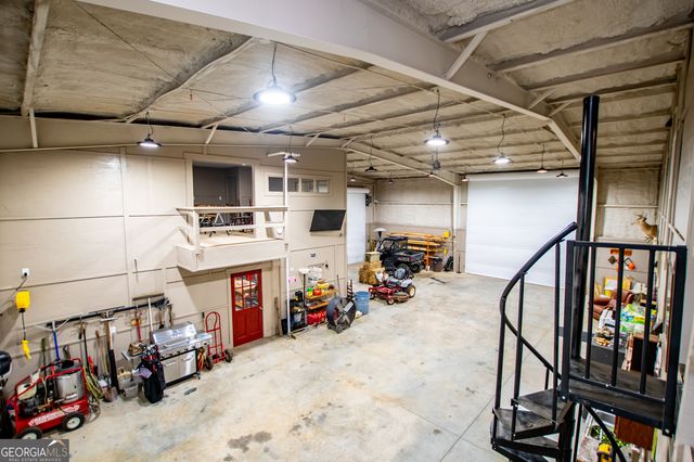 2070 Lovvorn Road, Carrollton, GA 30117