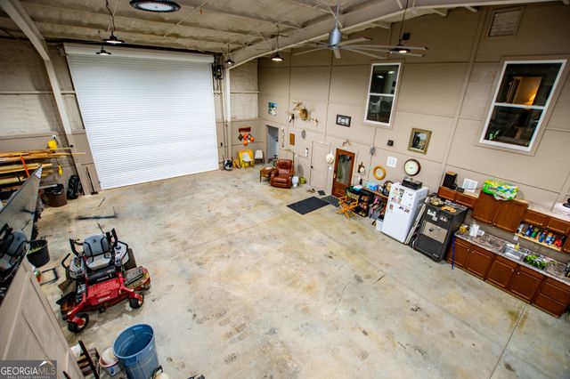 2070 Lovvorn Road, Carrollton, GA 30117