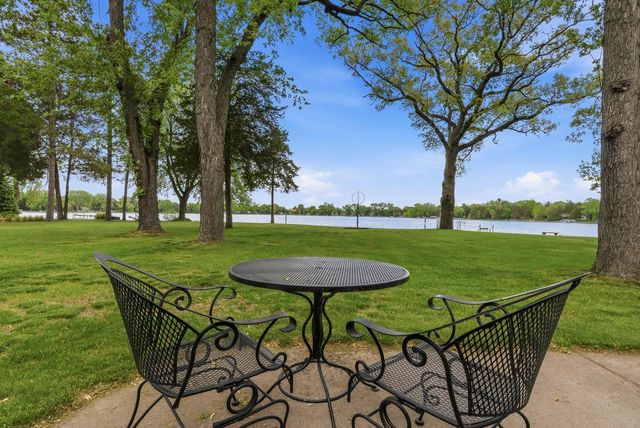 W378S5074 W Pretty Lake ROAD, Dousman, WI 53118