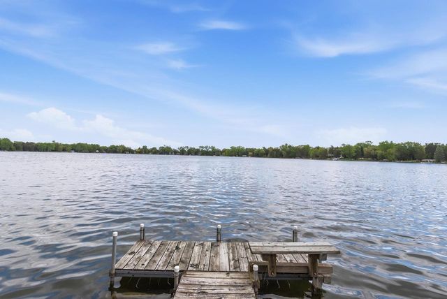 W378S5074 W Pretty Lake ROAD, Dousman, WI 53118
