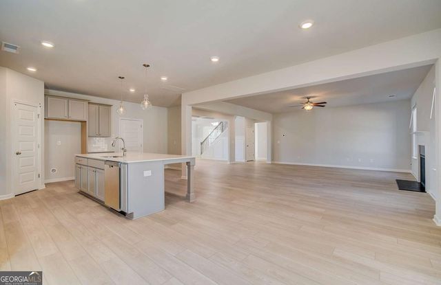 229 Ruthe Cove, Locust Grove, GA 30248