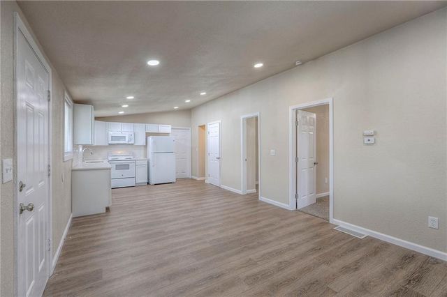 1103 S Crisp Street, Independence, MO 64054