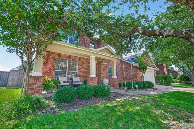 9634 Empress Crossing Drive, Spring, TX 77379