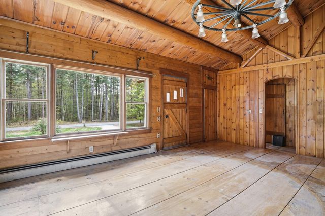 52 Nevins Road, Hollis, NH 03049