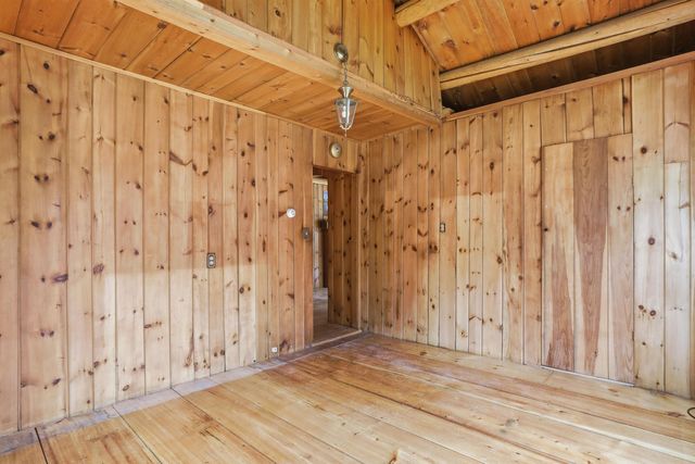 52 Nevins Road, Hollis, NH 03049
