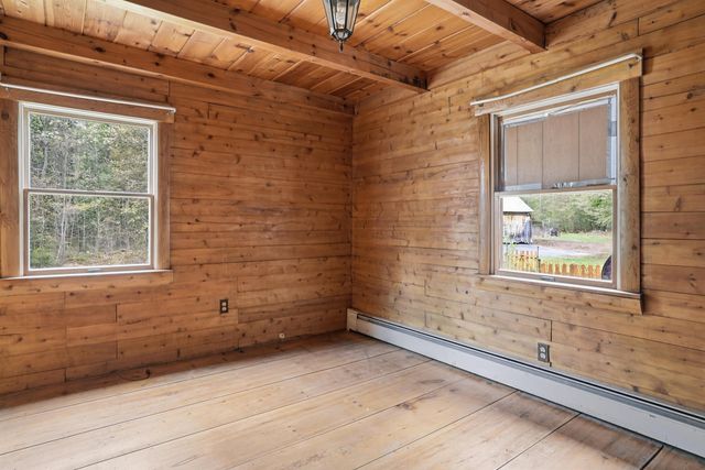 52 Nevins Road, Hollis, NH 03049