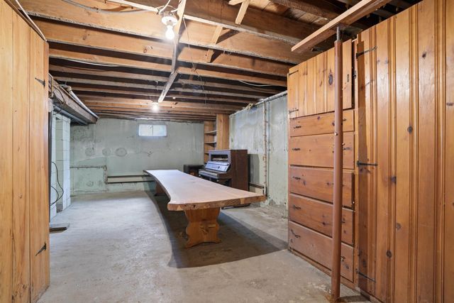 52 Nevins Road, Hollis, NH 03049