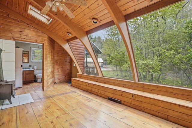 52 Nevins Road, Hollis, NH 03049