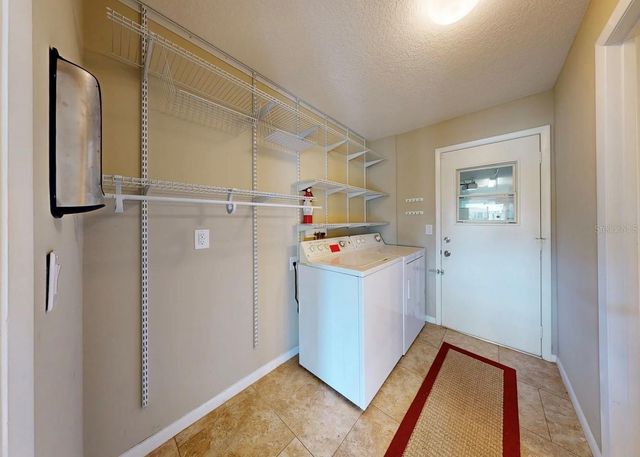 2110 W VIEW DRIVE, Sun City Center, FL 33573