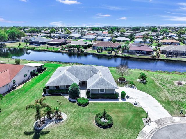 2110 W VIEW DRIVE, Sun City Center, FL 33573