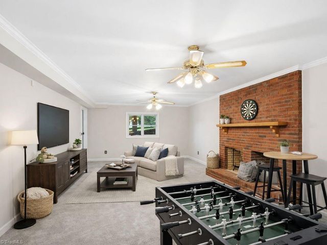280 Ashmoor Lane, Lexington, NC 27295