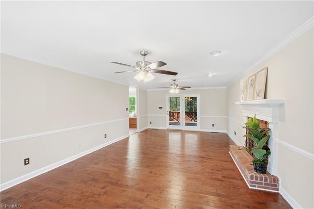 280 Ashmoor Lane, Lexington, NC 27295