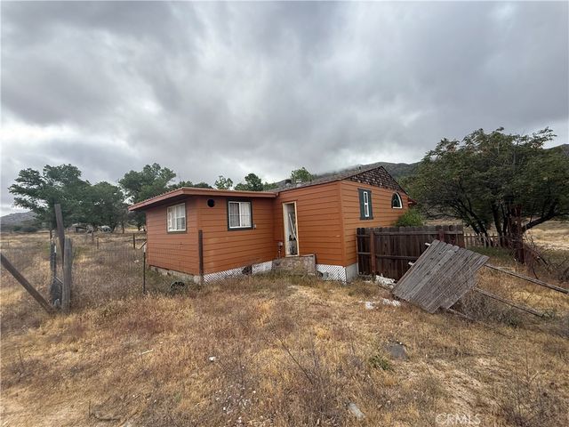 45051 Bonny Lane, Aguanga, CA 92536