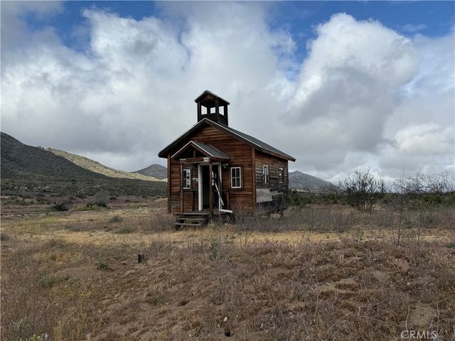 45051 Bonny Lane, Aguanga, CA 92536