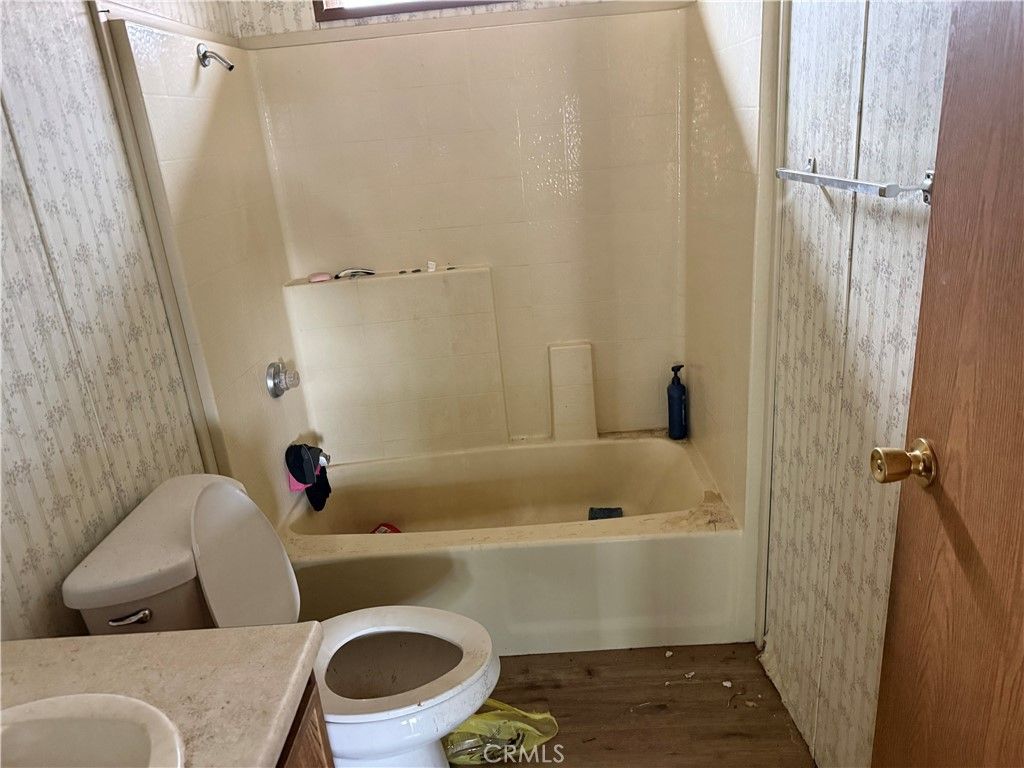Image 12 of property listing at 45051 Bonny Lane, Aguanga, CA 92536