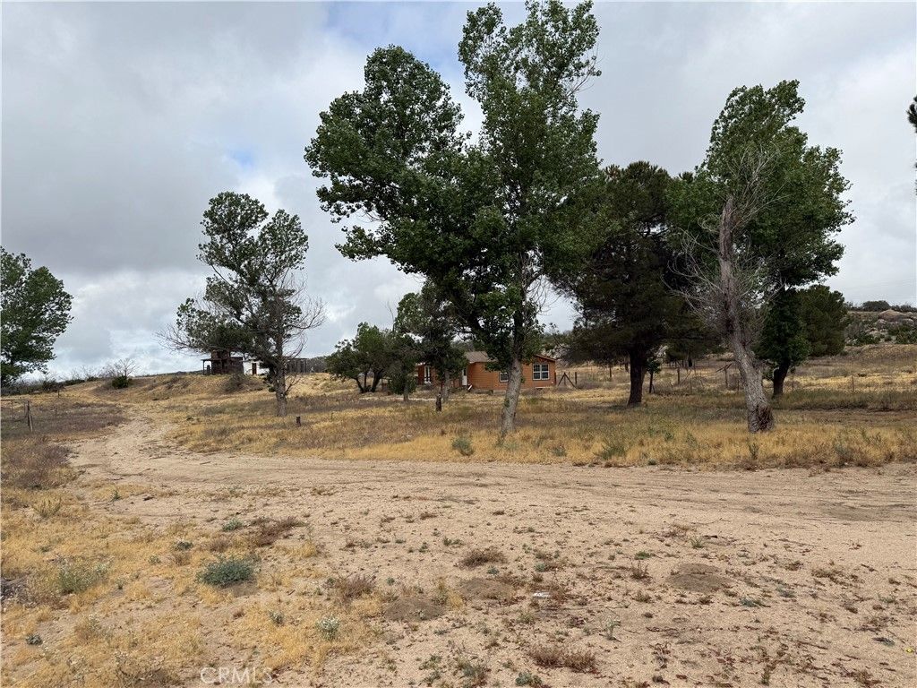 Image 19 of property listing at 45051 Bonny Lane, Aguanga, CA 92536