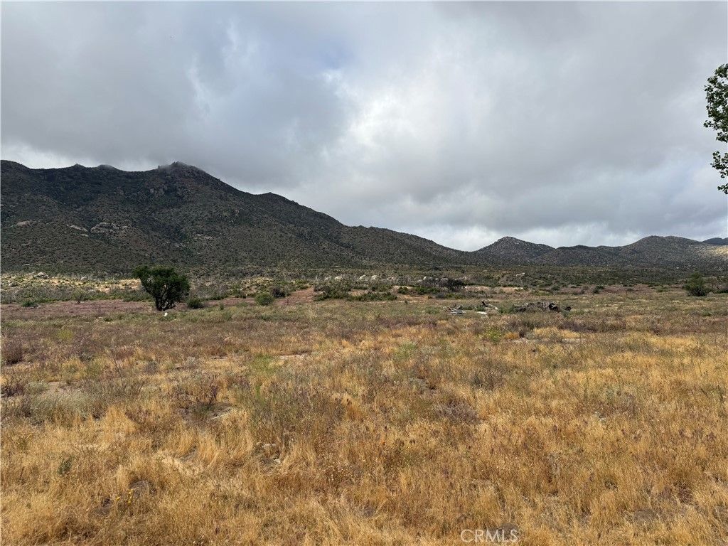 Image 23 of property listing at 45051 Bonny Lane, Aguanga, CA 92536