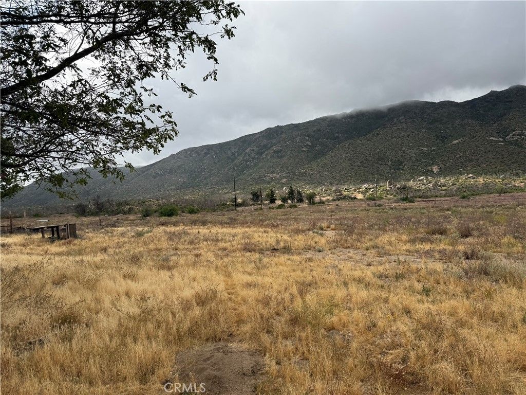 Image 25 of property listing at 45051 Bonny Lane, Aguanga, CA 92536