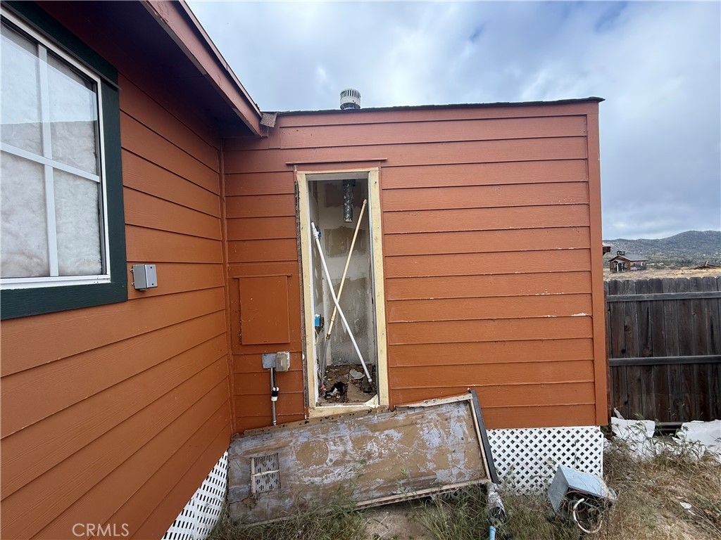 Image 38 of property listing at 45051 Bonny Lane, Aguanga, CA 92536