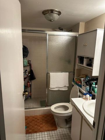 3186 Via Poinciana 306, Lake Worth, FL 33467