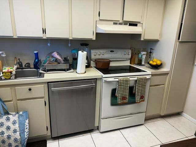 3186 Via Poinciana 306, Lake Worth, FL 33467