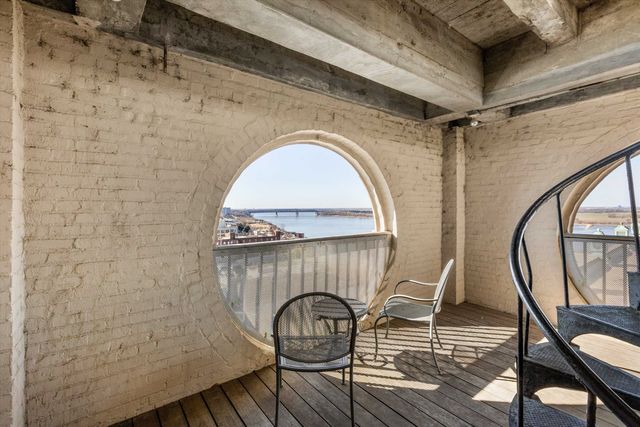 66 Monroe Ave Apt 405, Memphis, TN 38103