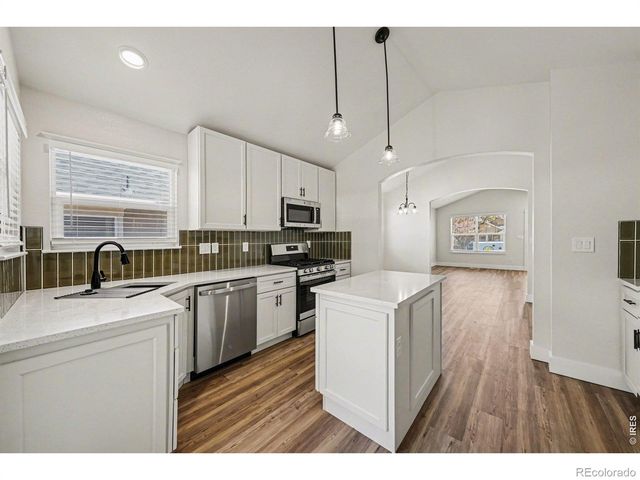 915 Pear Street, Fort Collins, CO 80521