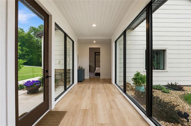 131 Gailey Hollow Road, Highfill, AR 72761