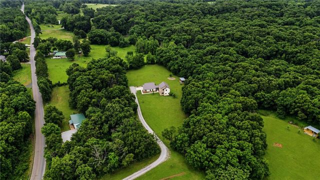 131 Gailey Hollow Road, Highfill, AR 72761