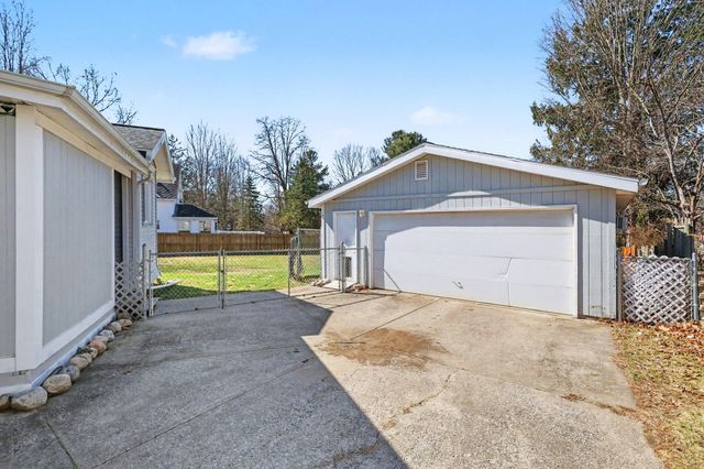 41 Eldredge Street, Battle Creek, MI 49037