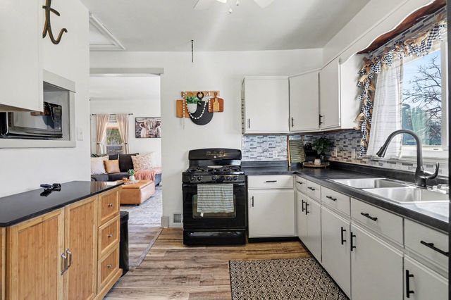 41 Eldredge Street, Battle Creek, MI 49037