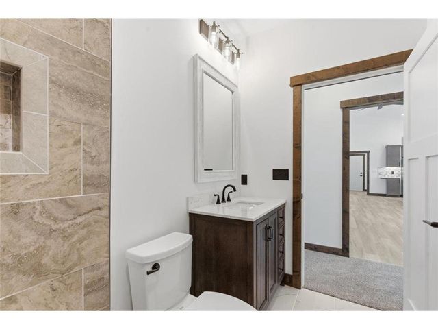 1422 Creekwood Drive, New Richmond, WI 54017