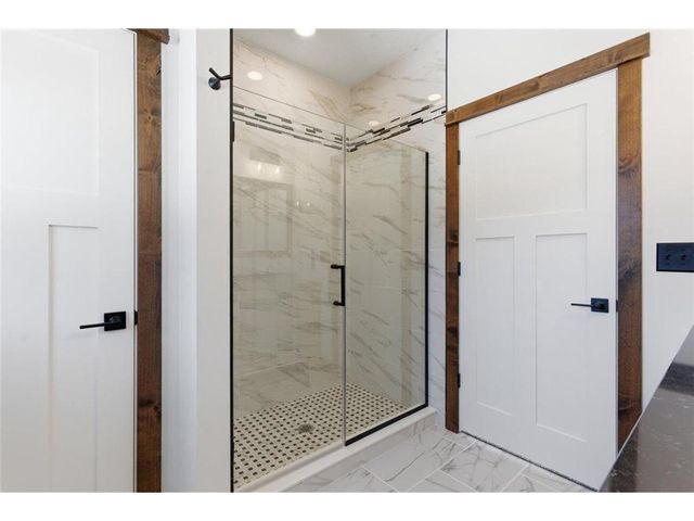 1422 Creekwood Drive, New Richmond, WI 54017