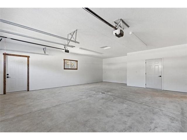 1422 Creekwood Drive, New Richmond, WI 54017