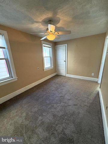 303 HARRISON ST, Riverton, NJ 08077