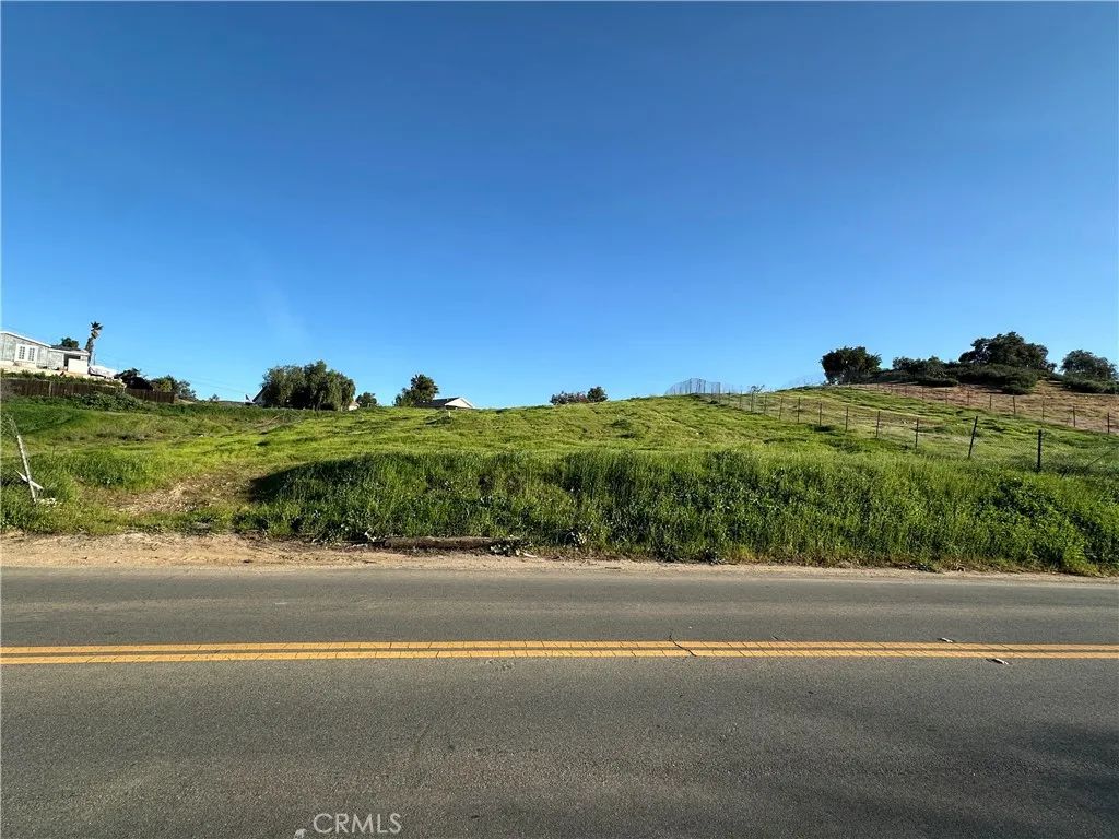 28170 East, Menifee, CA 92587