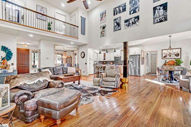 116 Edens Shoals Court, Six Mile, SC 29682