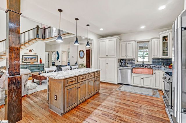 116 Edens Shoals Court, Six Mile, SC 29682