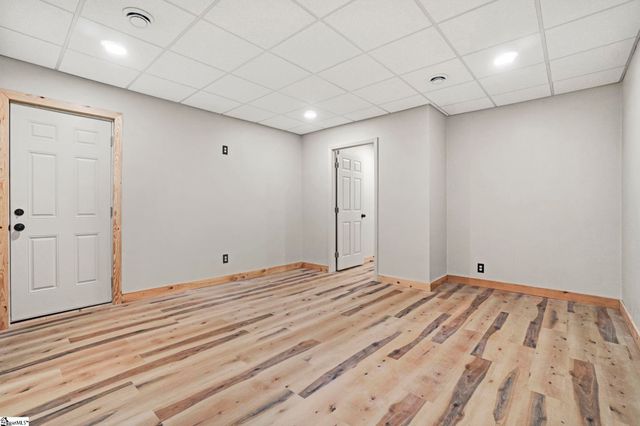 116 Edens Shoals Court, Six Mile, SC 29682