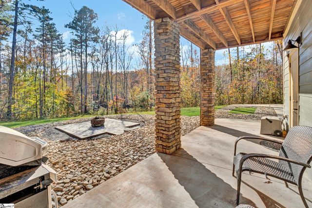116 Edens Shoals Court, Six Mile, SC 29682