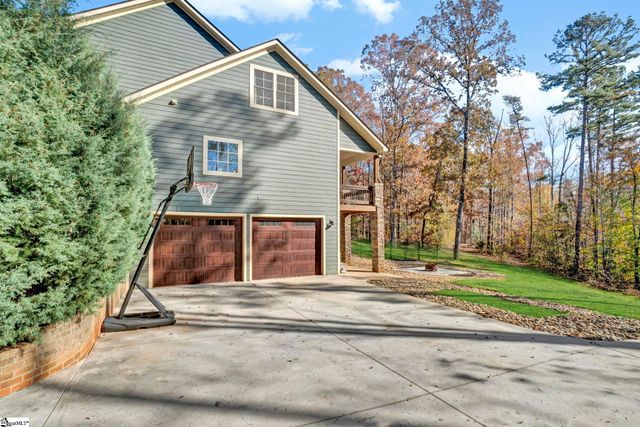 116 Edens Shoals Court, Six Mile, SC 29682