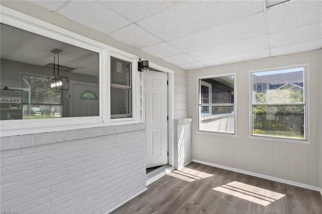 1073 Scenic BLVD, Chesapeake, VA 23322