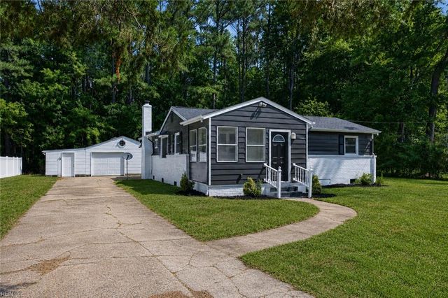 1073 Scenic BLVD, Chesapeake, VA 23322