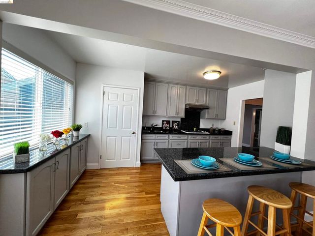 2119 Lincoln Ave, Richmond, CA 94801
