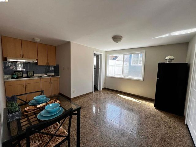 2119 Lincoln Ave, Richmond, CA 94801