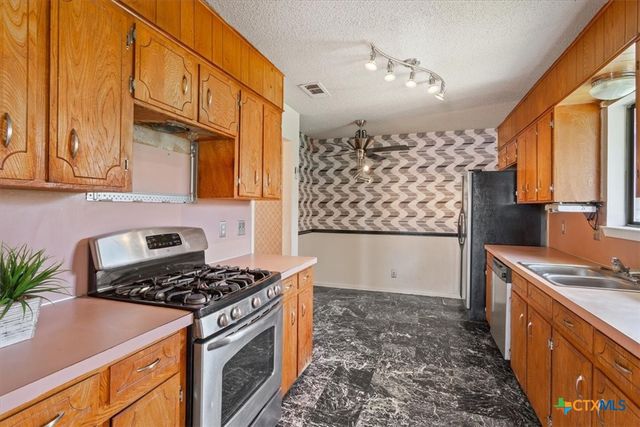 3309 Tallwood Drive, Killeen, TX 76549