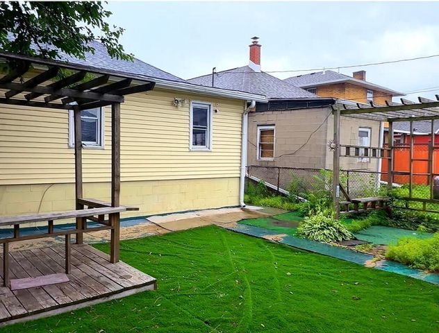 3806 Drummond Street, East Chicago, IN 46312