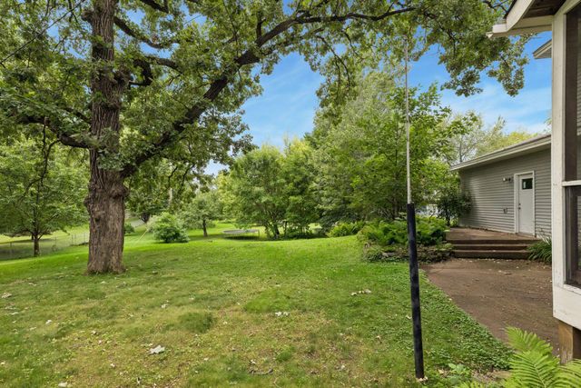 7117 Steepleview Road, Woodbury, MN 55125
