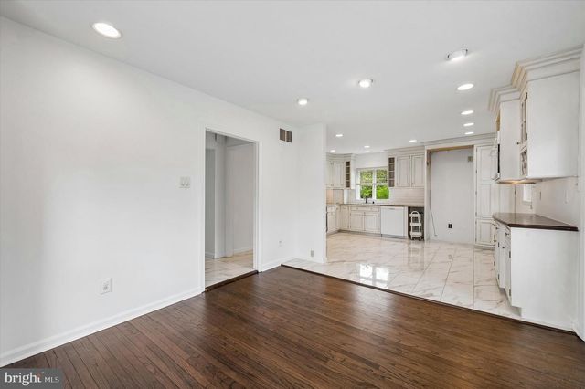 3 HANSEN CT, Narberth, PA 19072